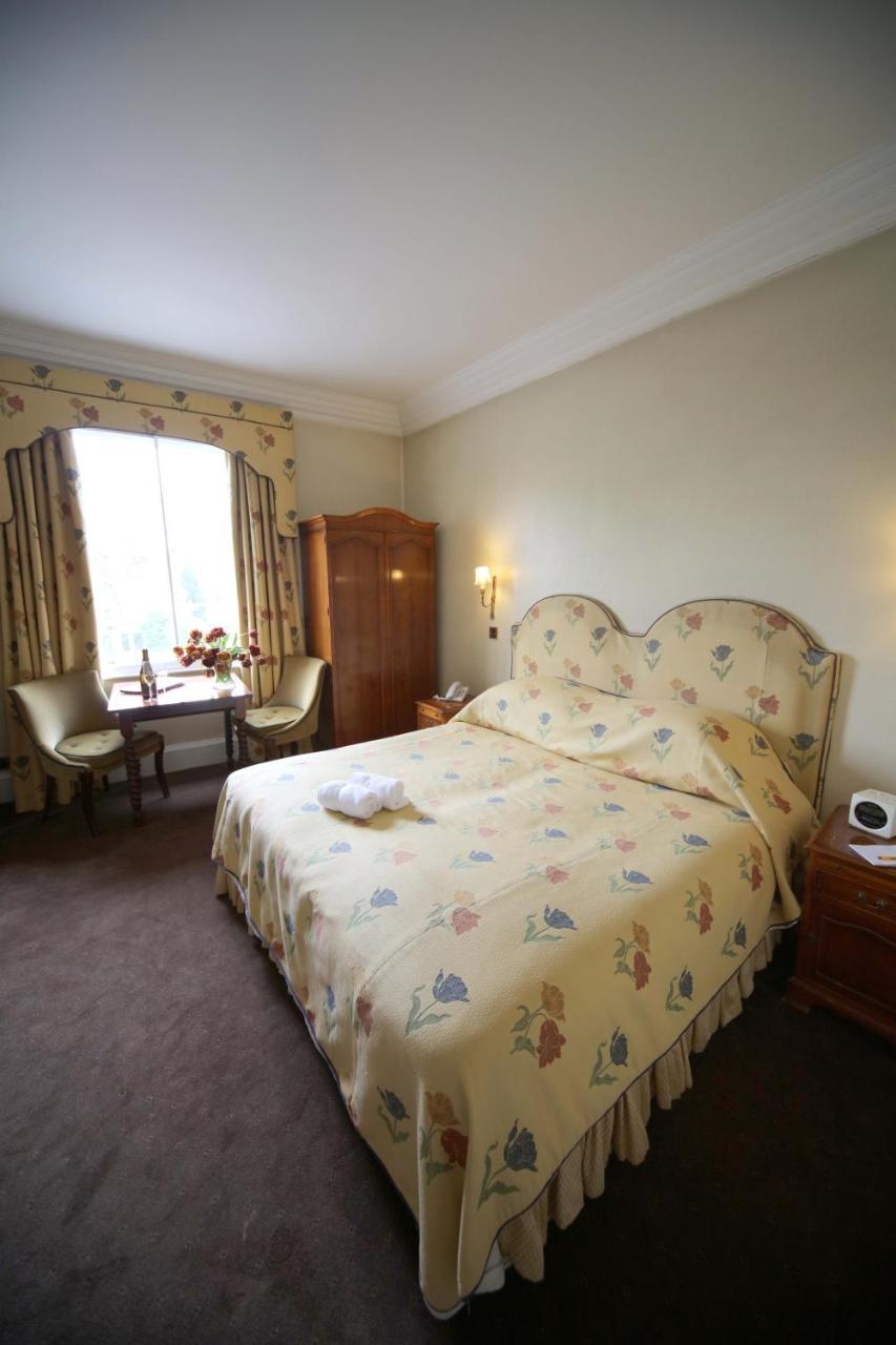 Hotel The French Horn Reading Esterno foto